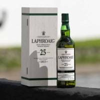 Laphroaig 25 Jahre Cask Strength 2023 47,30 % Vol. 0,7 Ltr. Flasche Whisky