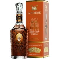 A.H. Riise Non Plus Ultra Ambre d'Or Excellence Golden Rum 0,70l 42% Vol.